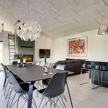 Alva - 998m From The Sea By Interhome