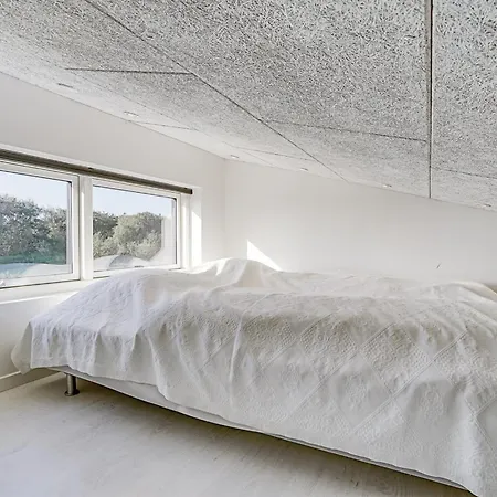 Alva - 998m From The Sea By Interhome